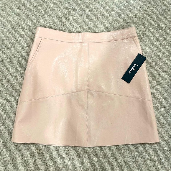 Lulu’s Mini Skirt ‘Harley’ in Blush Pink Sz M *sold out in all sizes* - Picture 3 of 6